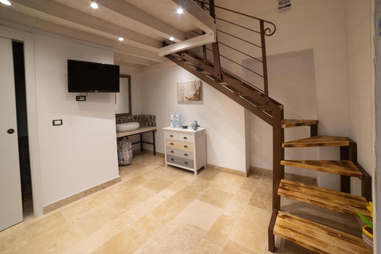 Bed and Breakfast Il Casale di Punta Prosciutto Esterno foto